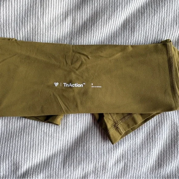 TNA Women's Athletic Shorts bundle - Picture 3 of 7